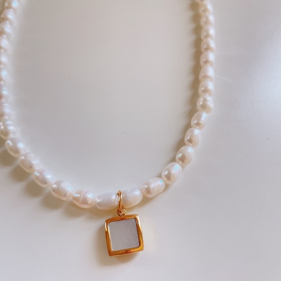18K gold plated genuine rice pearl necklace - Picture 8 of 8